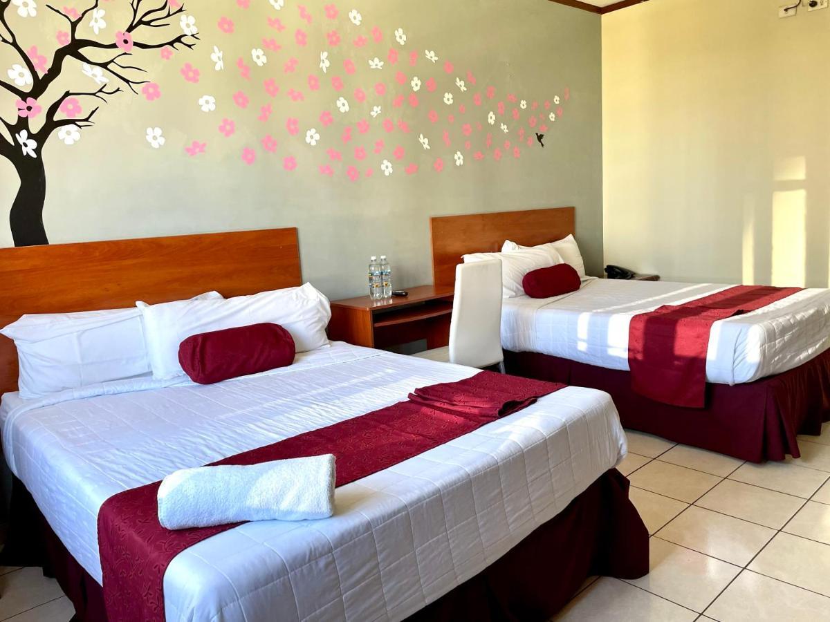 Hotel Fotherhouse San Salvador Exteriér fotografie