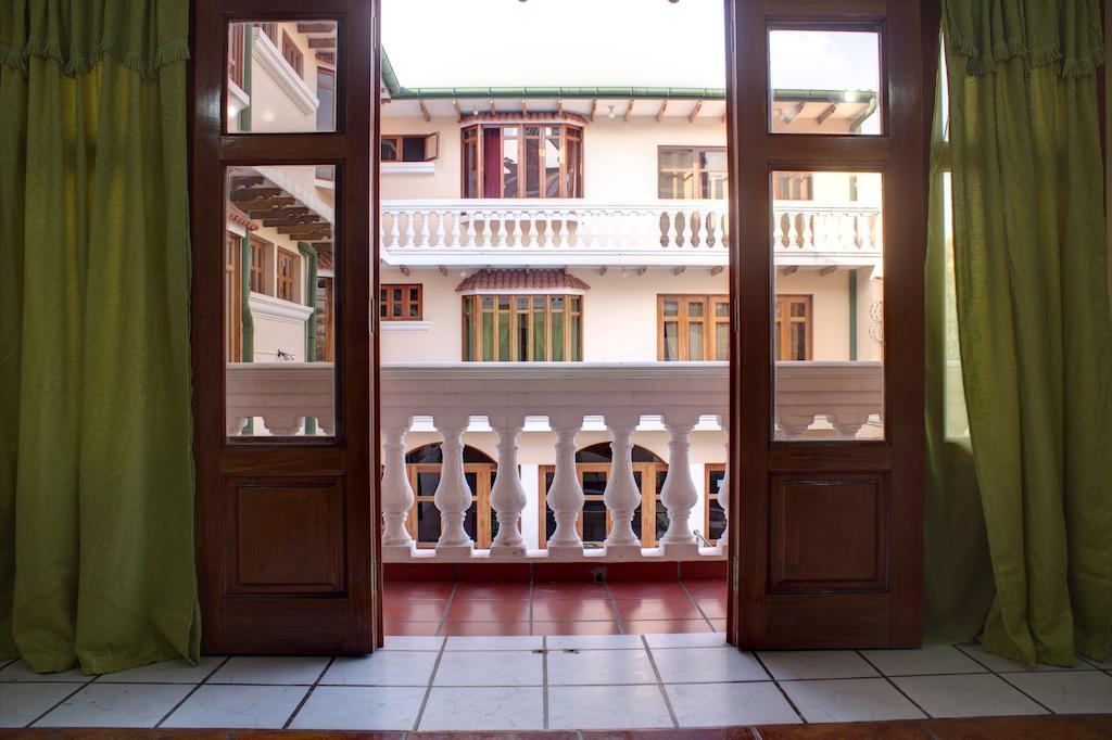 Hotel Fotherhouse San Salvador Exteriér fotografie