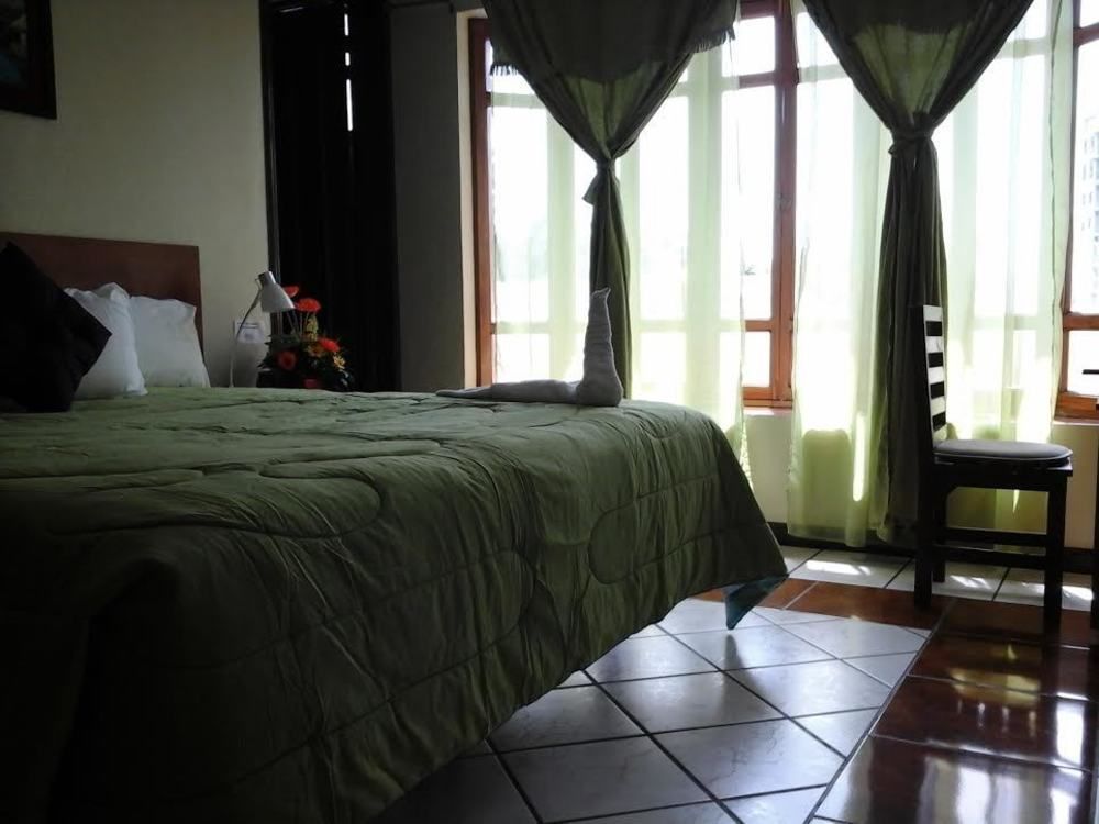 Hotel Fotherhouse San Salvador Exteriér fotografie